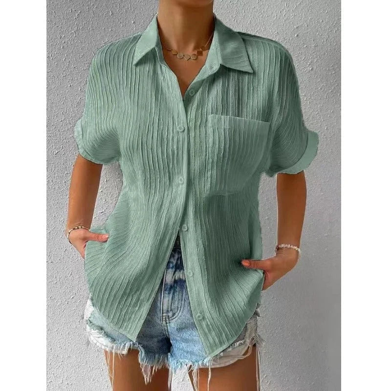 Avslappet løs bluse med knapper