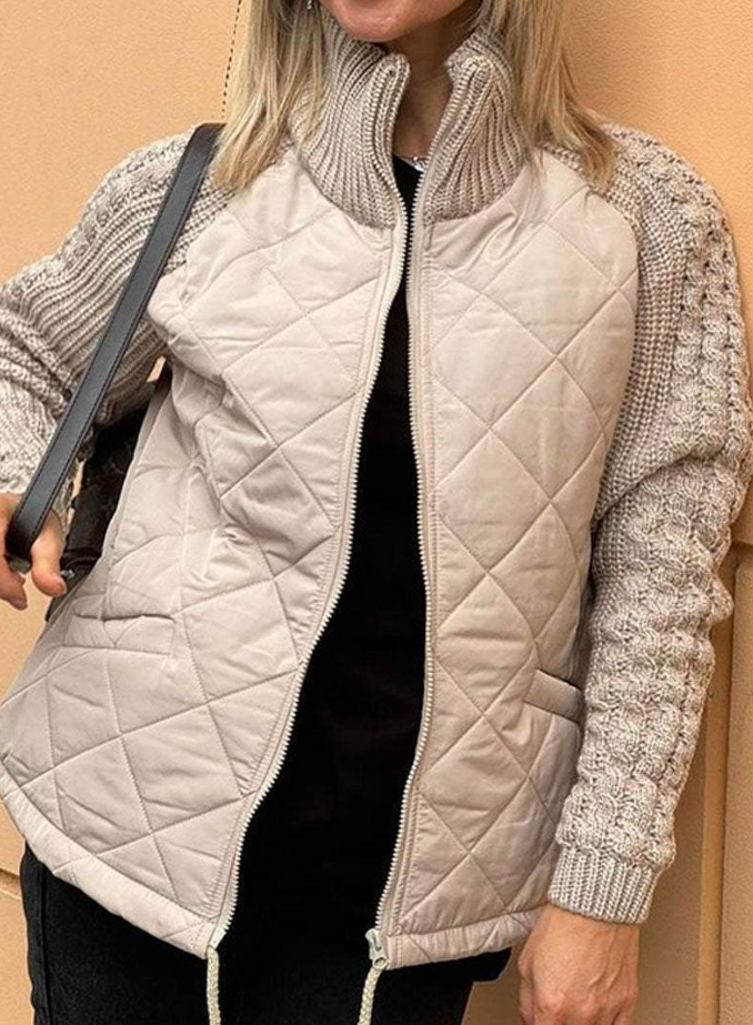 Dame avslappet ensfarget strikket patchwork jakke med glidelås