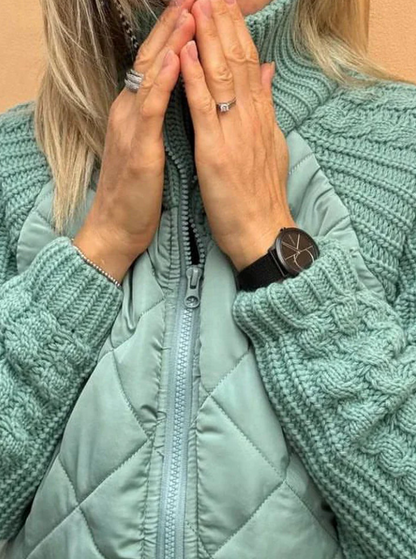 Dame avslappet ensfarget strikket patchwork jakke med glidelås